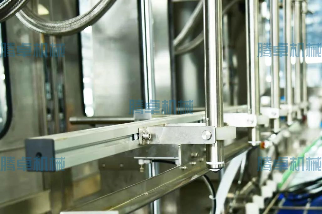 灌裝機(jī) 灌裝機(jī)